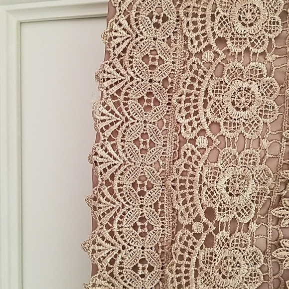 Lace skirt - Picture 3 of 6